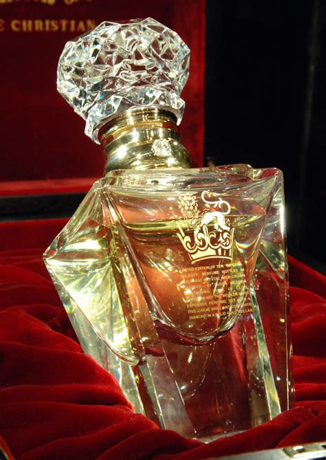 luxury expensive perfume for women.